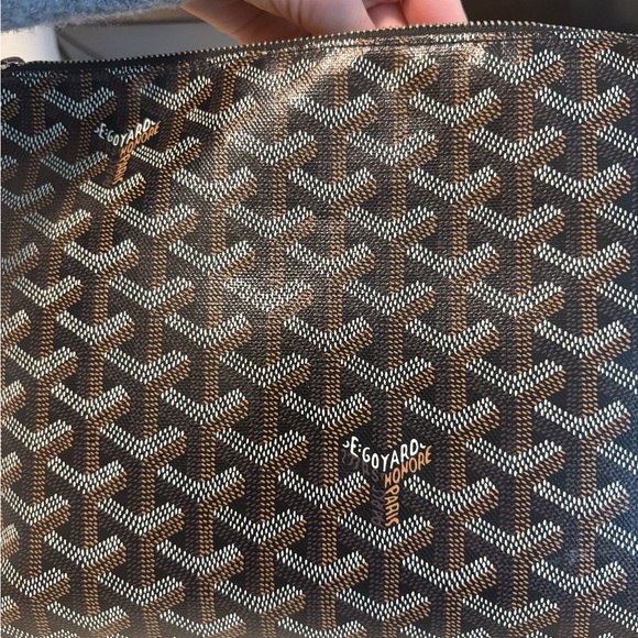 Goyard Large Pouch - Picture 4 of 8